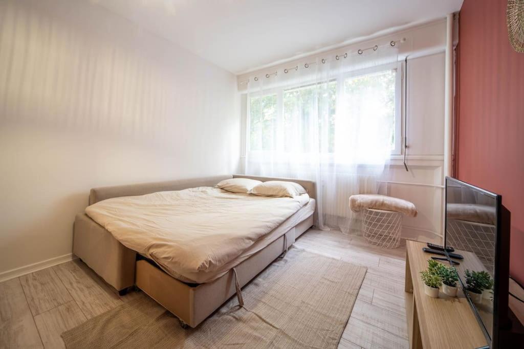 Apartamento L'Escale Mauricienne Chalon-sur-Saône Exterior foto